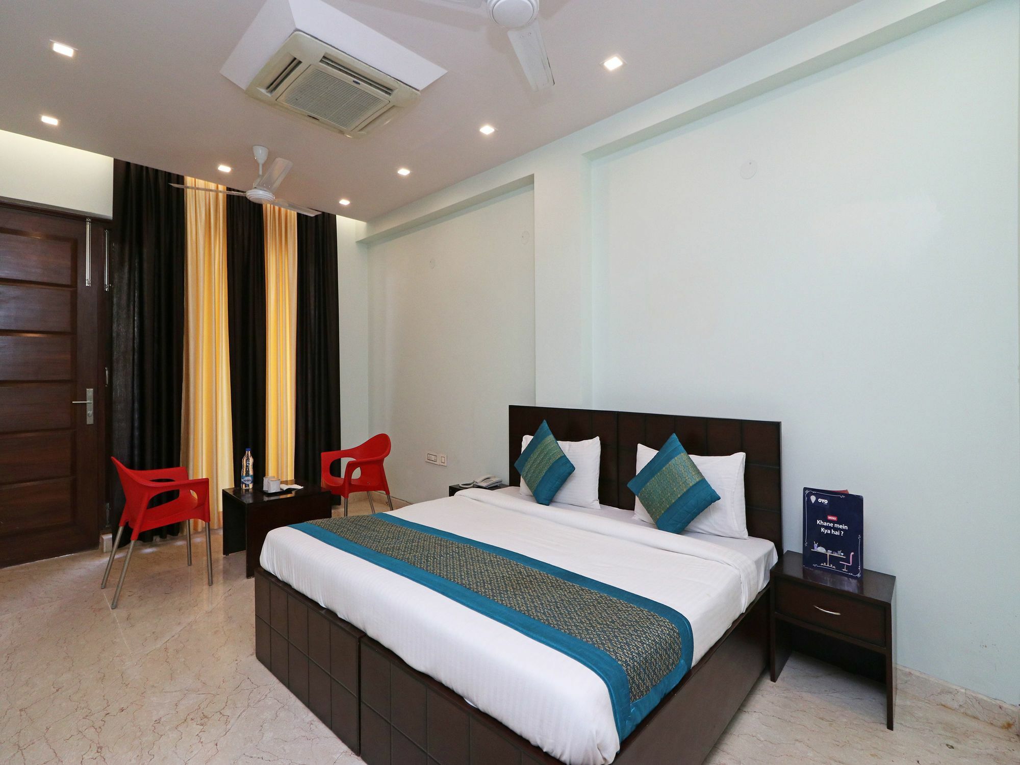 Oyo 9664 Sector 48 Hotel Gurgaon Exterior photo